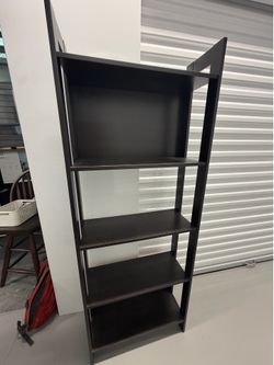 Book shelf