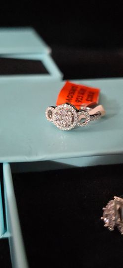 Sz 6 925 Sterling Silver  0.75ctw VvsD Moissanite Ring
