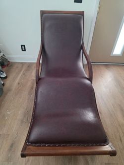 Faux Leather chaise lounger