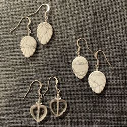 White Howlite & Crystal Hearts Earrings 