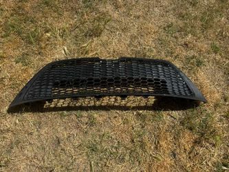 2020 - 2022 TOYOTA COROLLA L/LE/XLE LOWER GRILL OEM