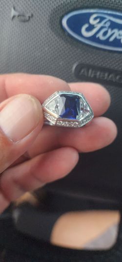 Sterling silver blue sapphire ring