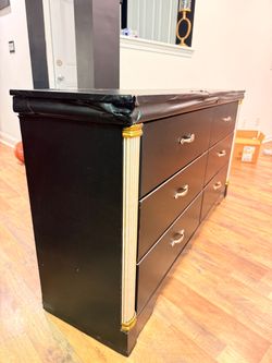 Black 6-Drawer Dresser
