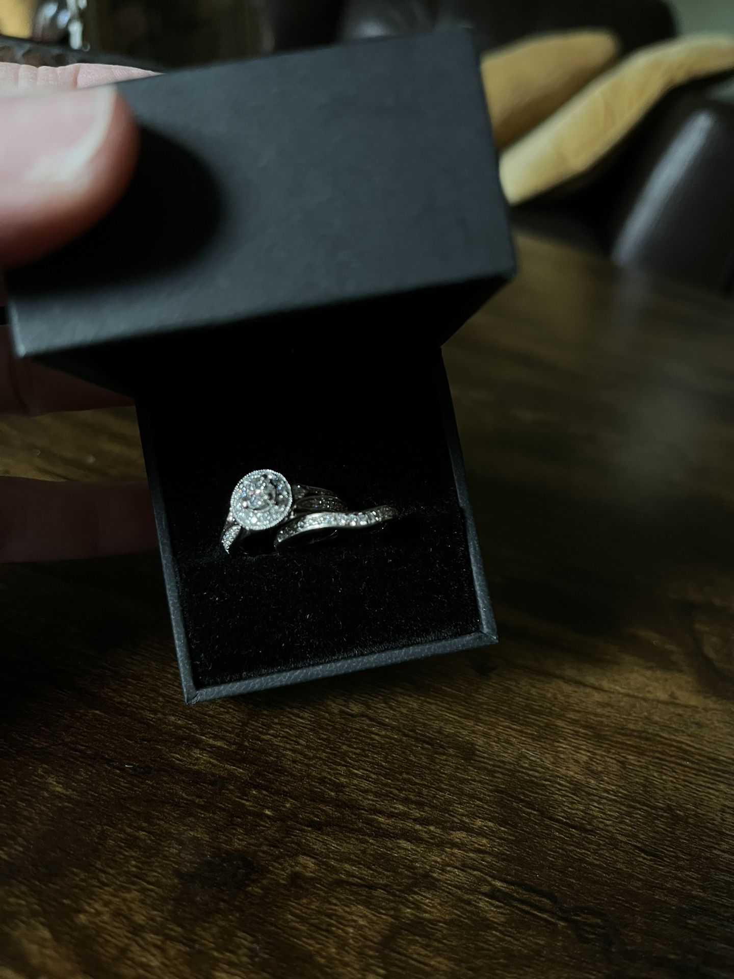 Hannoush Jewelry Engagement Set
