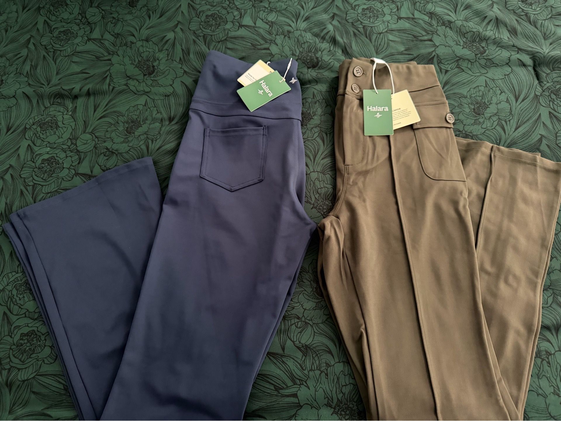 New Halara leggings size Large (Tall) available for pick up