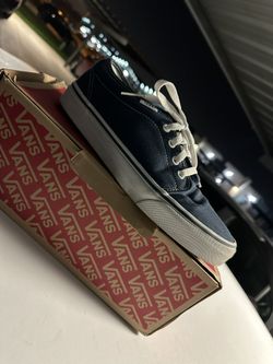 Tenis Vans Size 8us (men) … 9.5us (women)