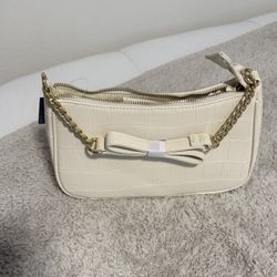 For Sale, Beautiful New Small Purse. 