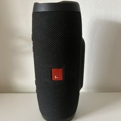 JBL Charge 3 Speaker