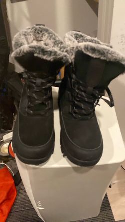 New woman’s all in motion leather faux fur  winter boots