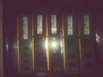 2GB PC-10600 desktop memory modules