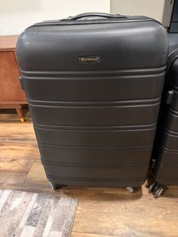 Luggage set