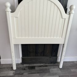 Headboard, Footboard and Box Spring- Twin Size
