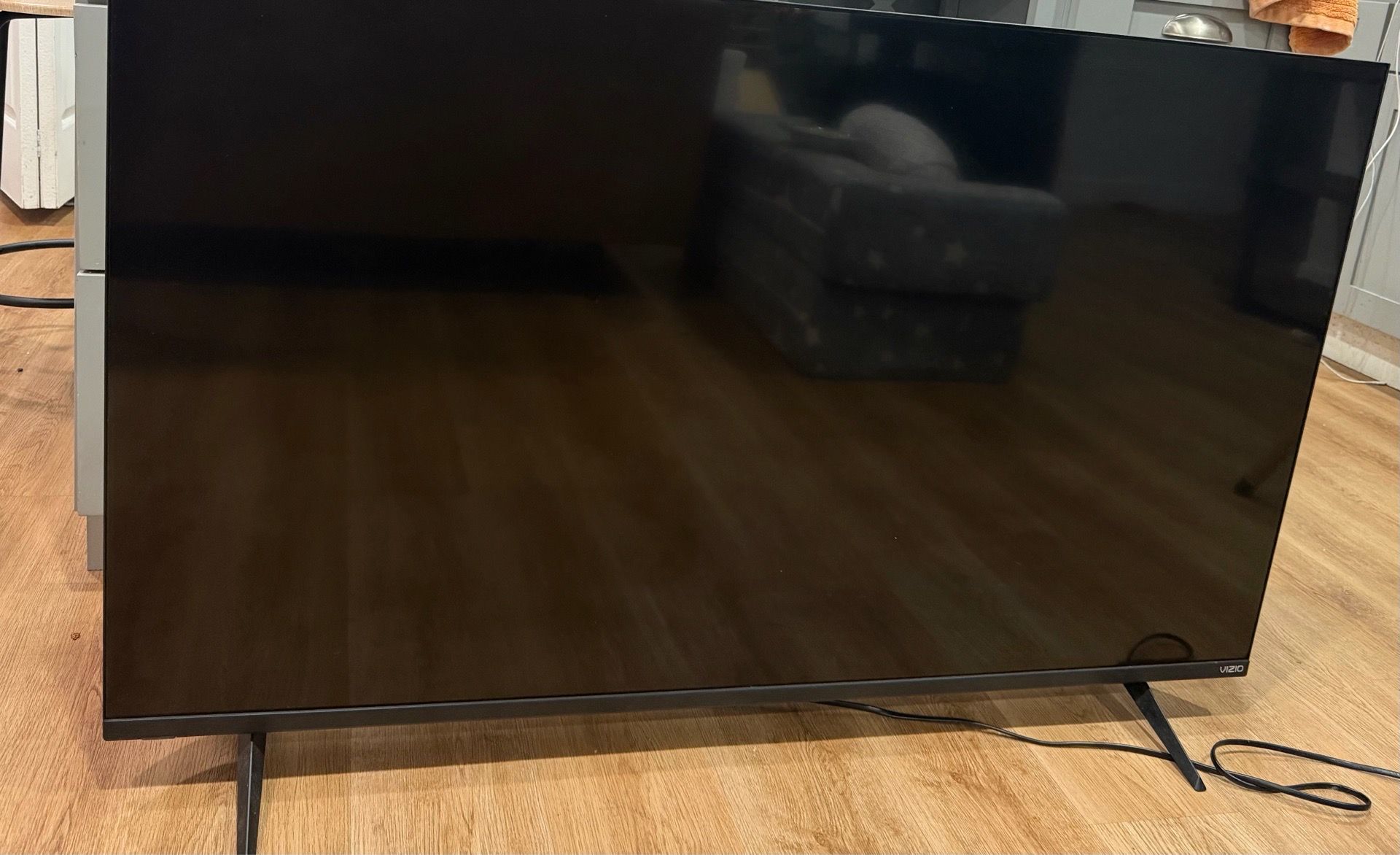 VIZIO V-Series® 70" Class 4K HDR Smart TV