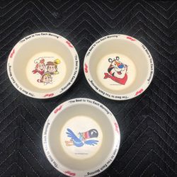 Vintage Kellogg’s cereal bowls