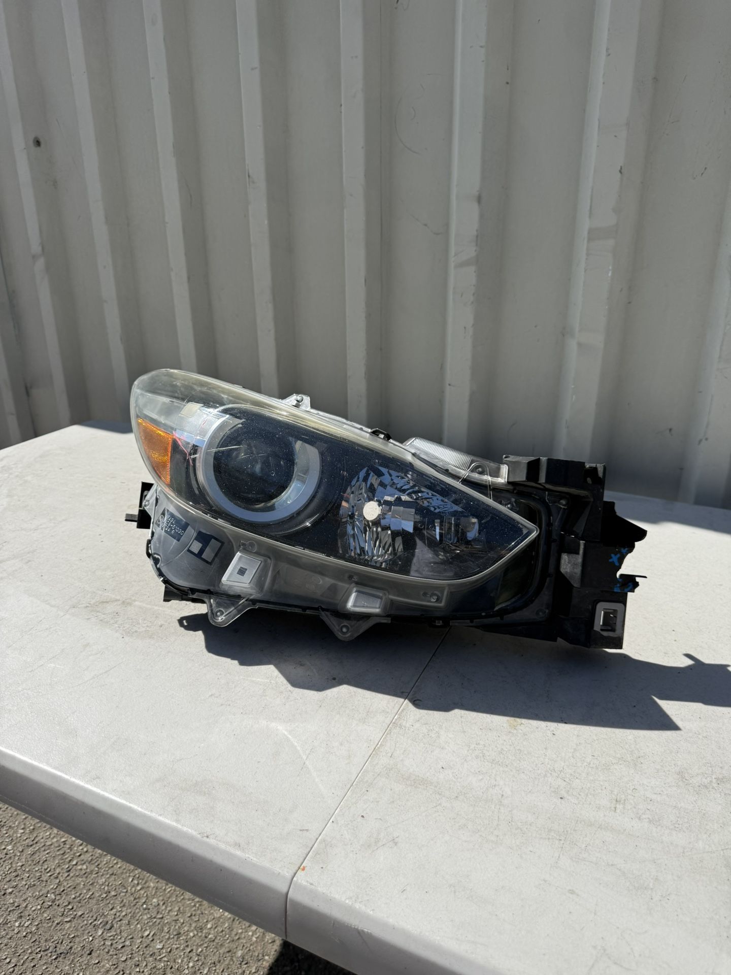 2016 2017 2018 Mazda 3 LED HEADLIGHT HEADLAMP RIGHT PASSENGER SIDE RH USED ORIGINAL OEM