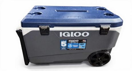 Igloo CARB WHITE A-SEA BLK 90 Quart(s) Hard Insulated Wheeled Cart cooler