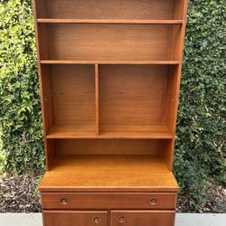 UK Import: Mid Century Modern Teak Bookcase/ Hutch/Display Cabinet