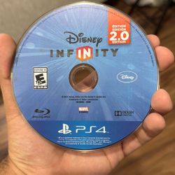 Disney Infinity 2.0 Starter Bundle Marvel PS4