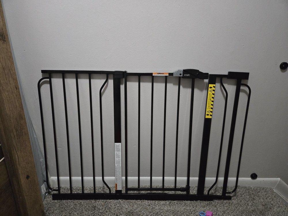 44 In Wide Gate