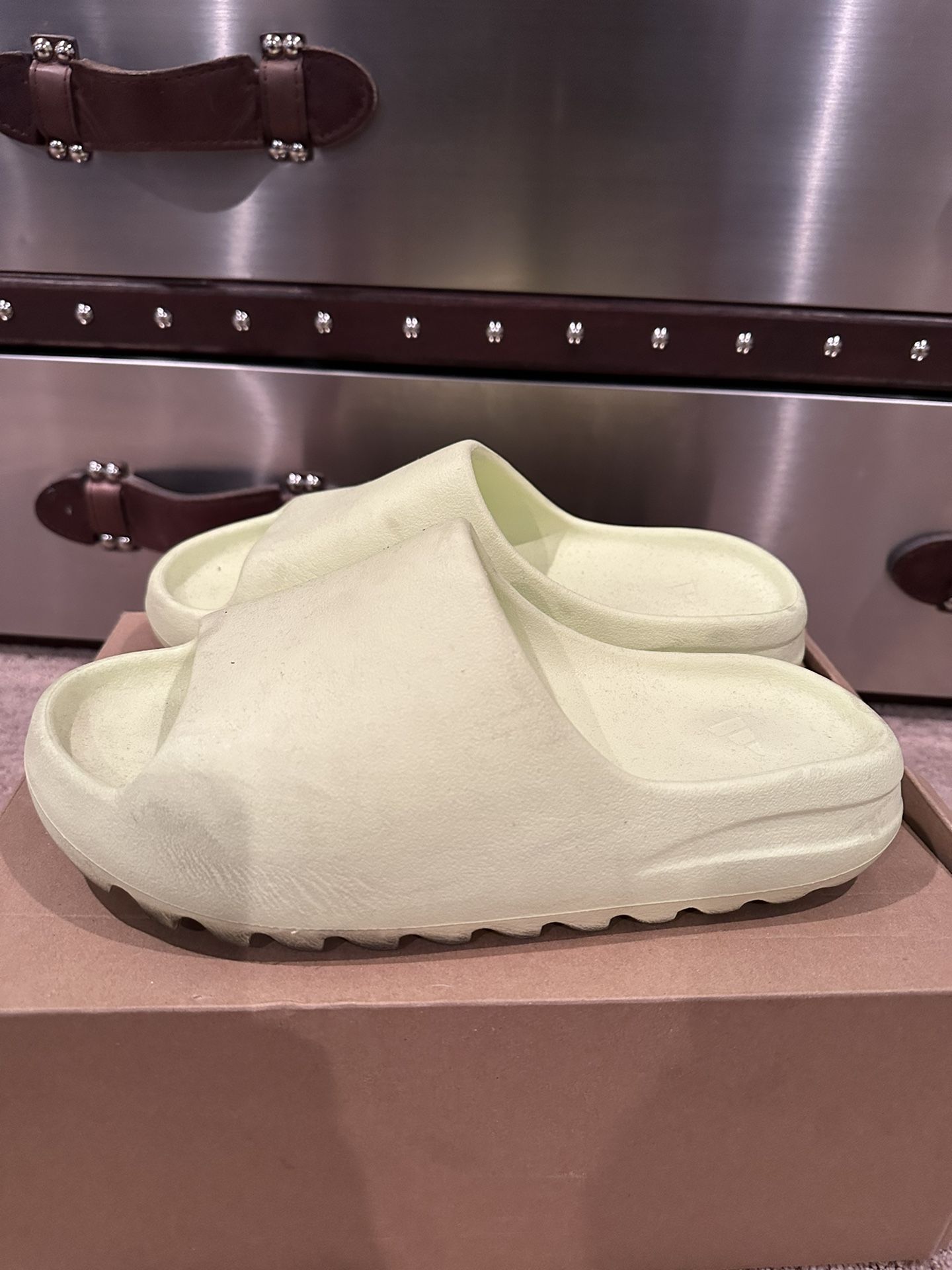 Yeezy Slide Size 9 for Sale in La Habra Heights, CA OfferUp