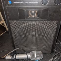 Realistic PA System With Microphone 