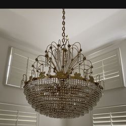 Chandelier