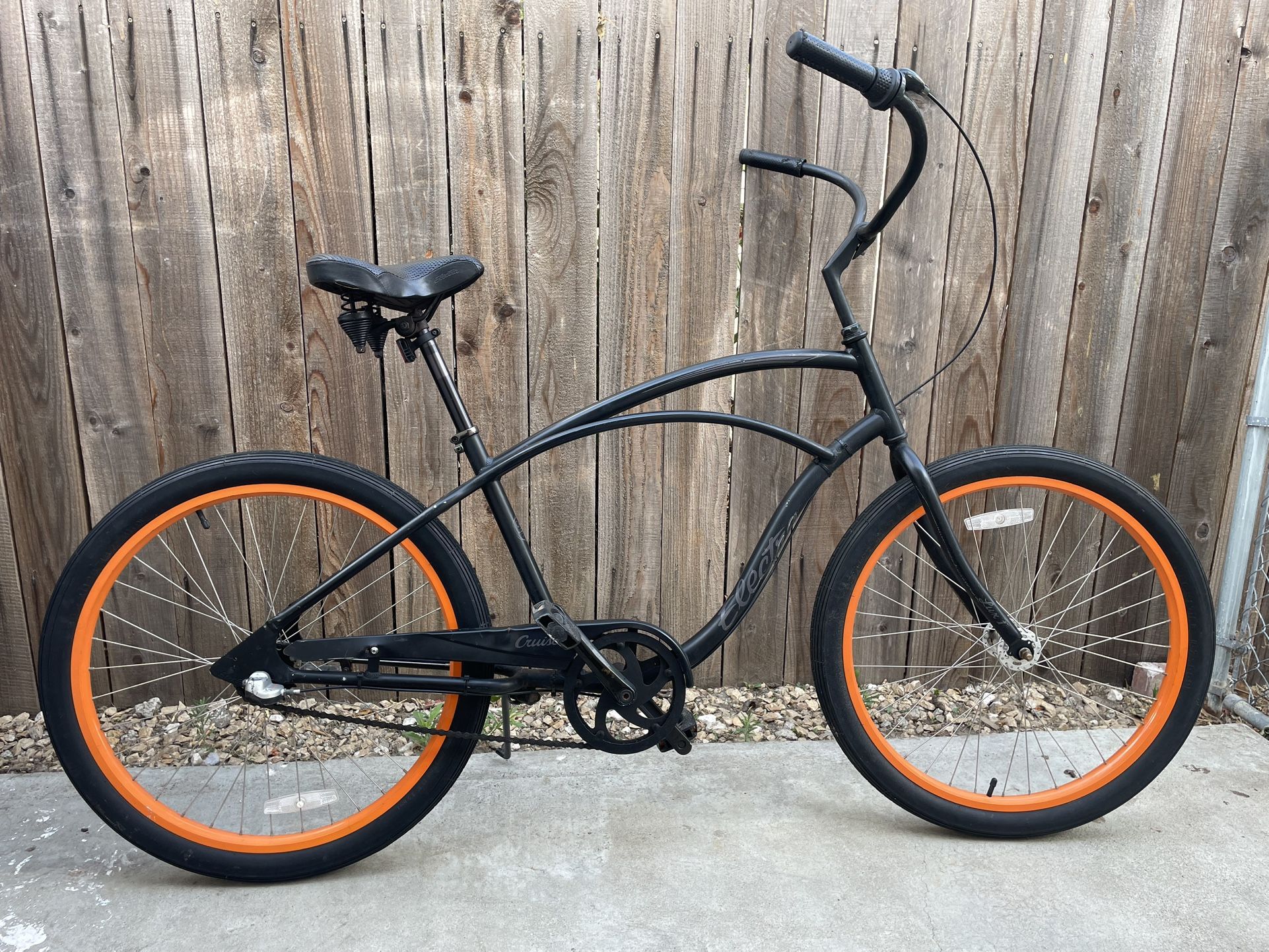 Lightweight Electra 3 Speed Beach Cruiser