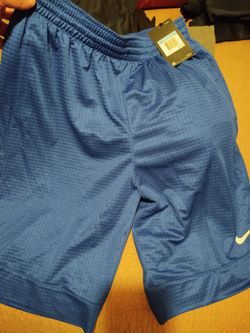 Nike Men's Size Medium Basketball Run Training Shorts Blue