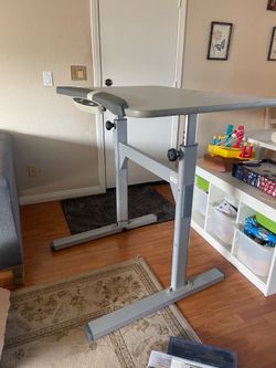 LifeSpan TR1200-DT5 Treadmill Desk. Works with other treadmills