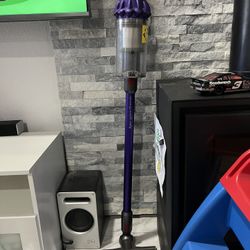 Dyson Cyclone V10 Animal+