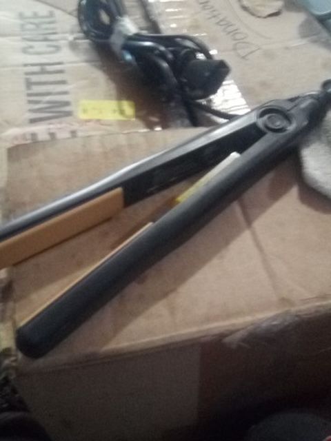 Hair Straightener