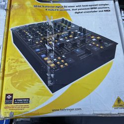 Digital Pro Mixer DDM4000