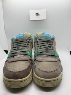 Size 8.5 - Jordan 4 Retro x Union LA Taupe Haze