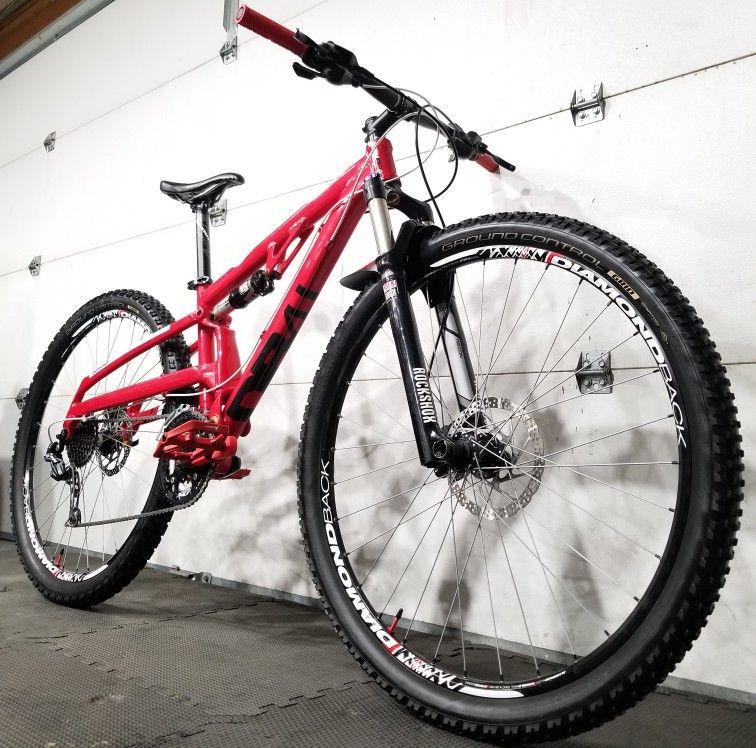 DIAMONDBACK RECOIL PRO 29 Size Small Medium MTB for Sale in Perris CA OfferUp