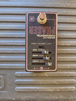 Walrus Audio Fundamental Phaser Guitar Pedal Phasor