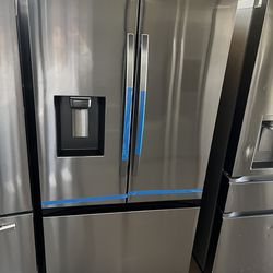NEW OPEN BOX SAMSUNG FRENCH STYLE REFRIGERATOR
