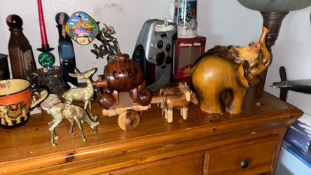 Vintage Wooden Cuba Barrel Cart Figurine