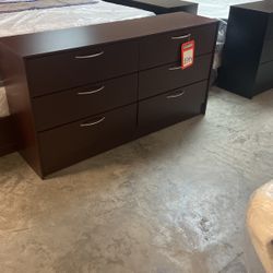Brand new dresser $400