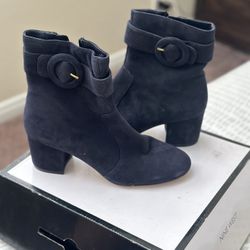 Blue Nine Wear Booties Size 8