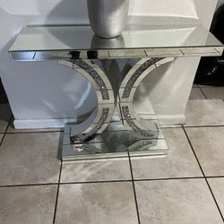 Glass Diamond Table