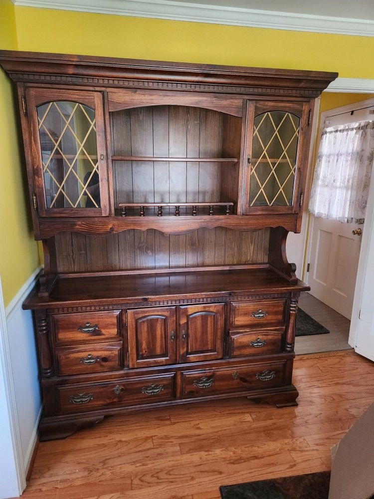 China Hutch