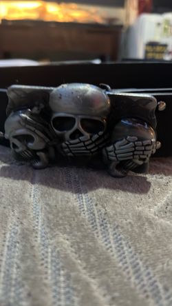 Gothic belt