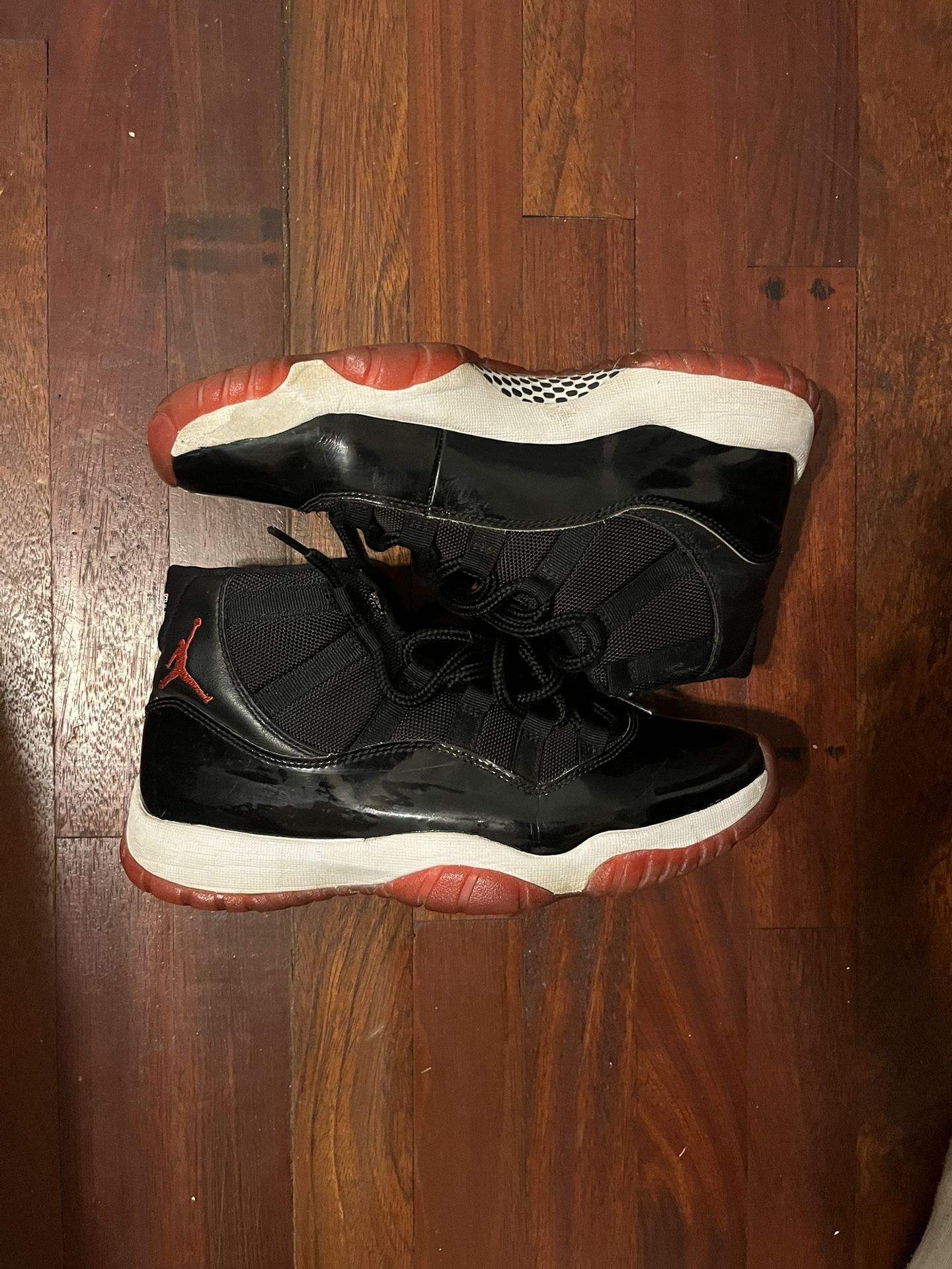 Jordan 11 Bred Sz 9
