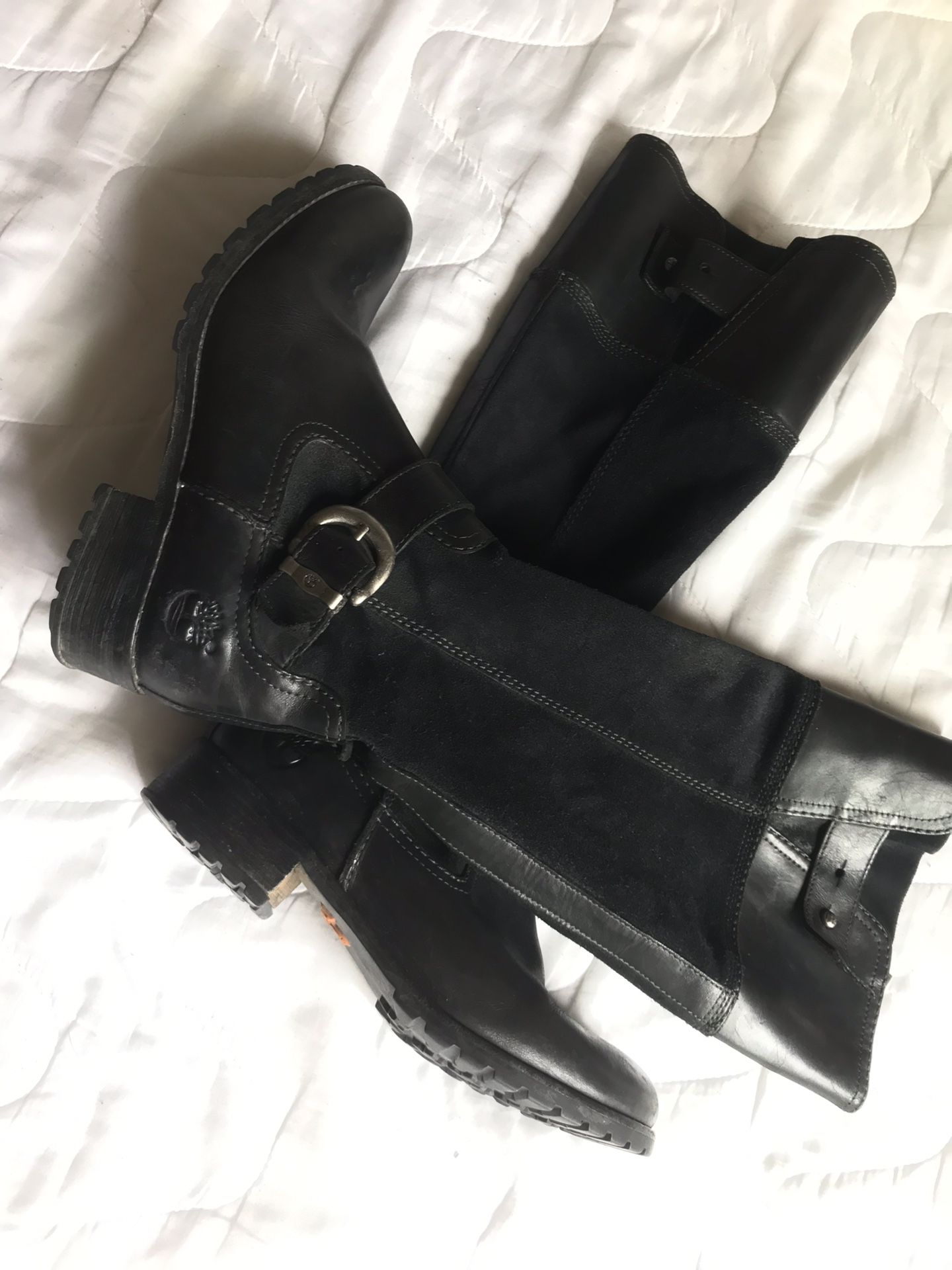Women’s Timberland leather boots size 6.5
