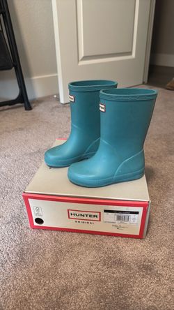 Hunter rain boots