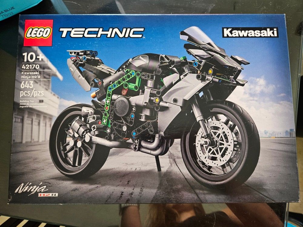 LEGO Technic Kawasaki Ninja H2R Motorcycle