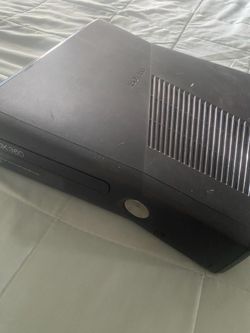 Microsoft Xbox 360 Slim Console