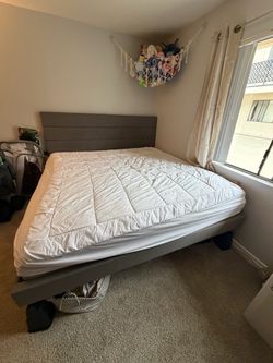 Queen bed with base board moving out sale