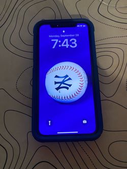 UNLOCKED • iPHONE X • 256gb • FULLY WORKING • $90 CASH