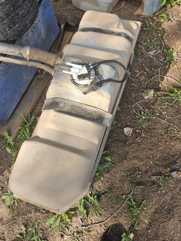 Chevy Silverado Gas Tank
